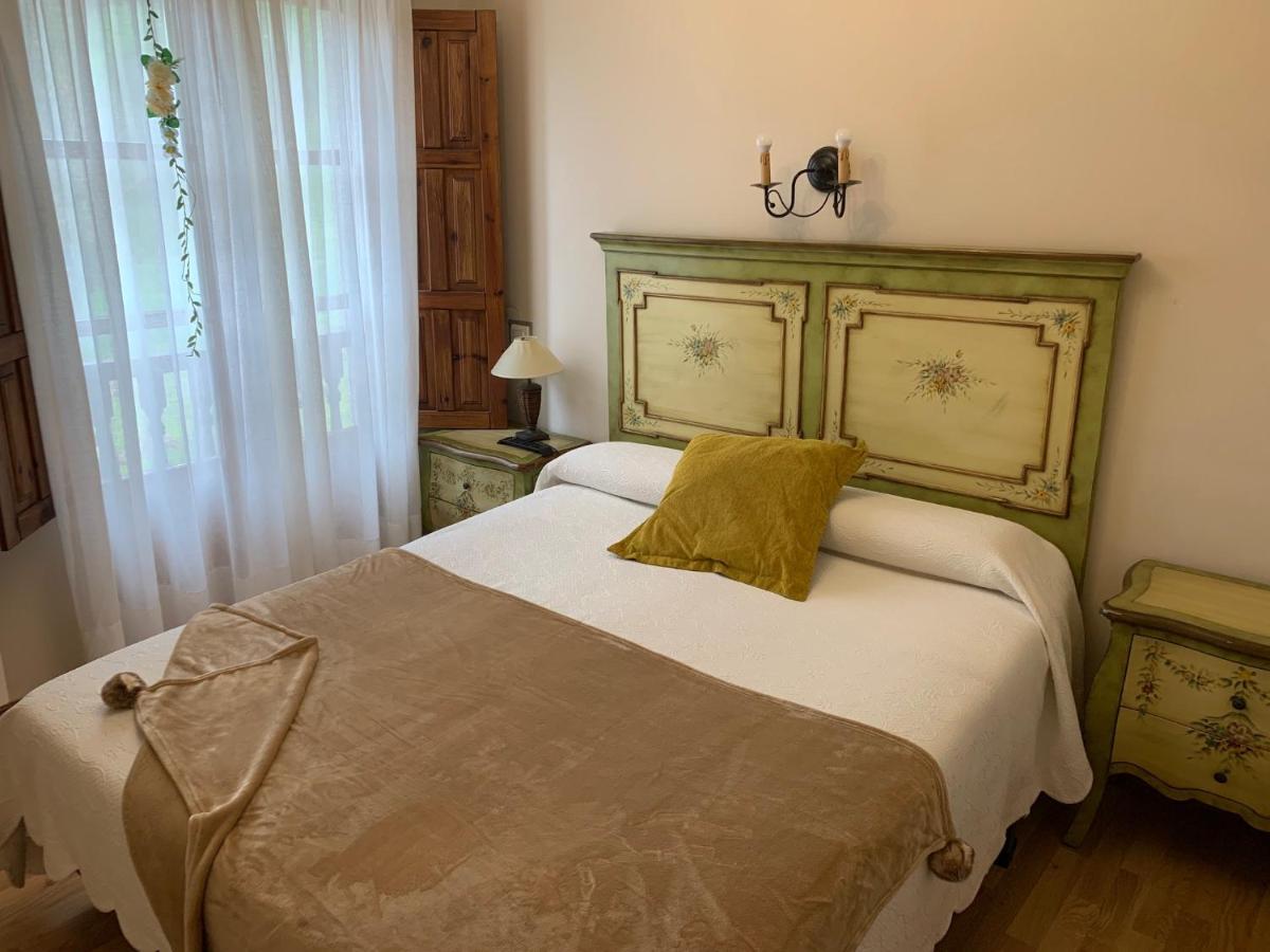 Mirador De Enterrias Hotel ภายนอก รูปภาพ