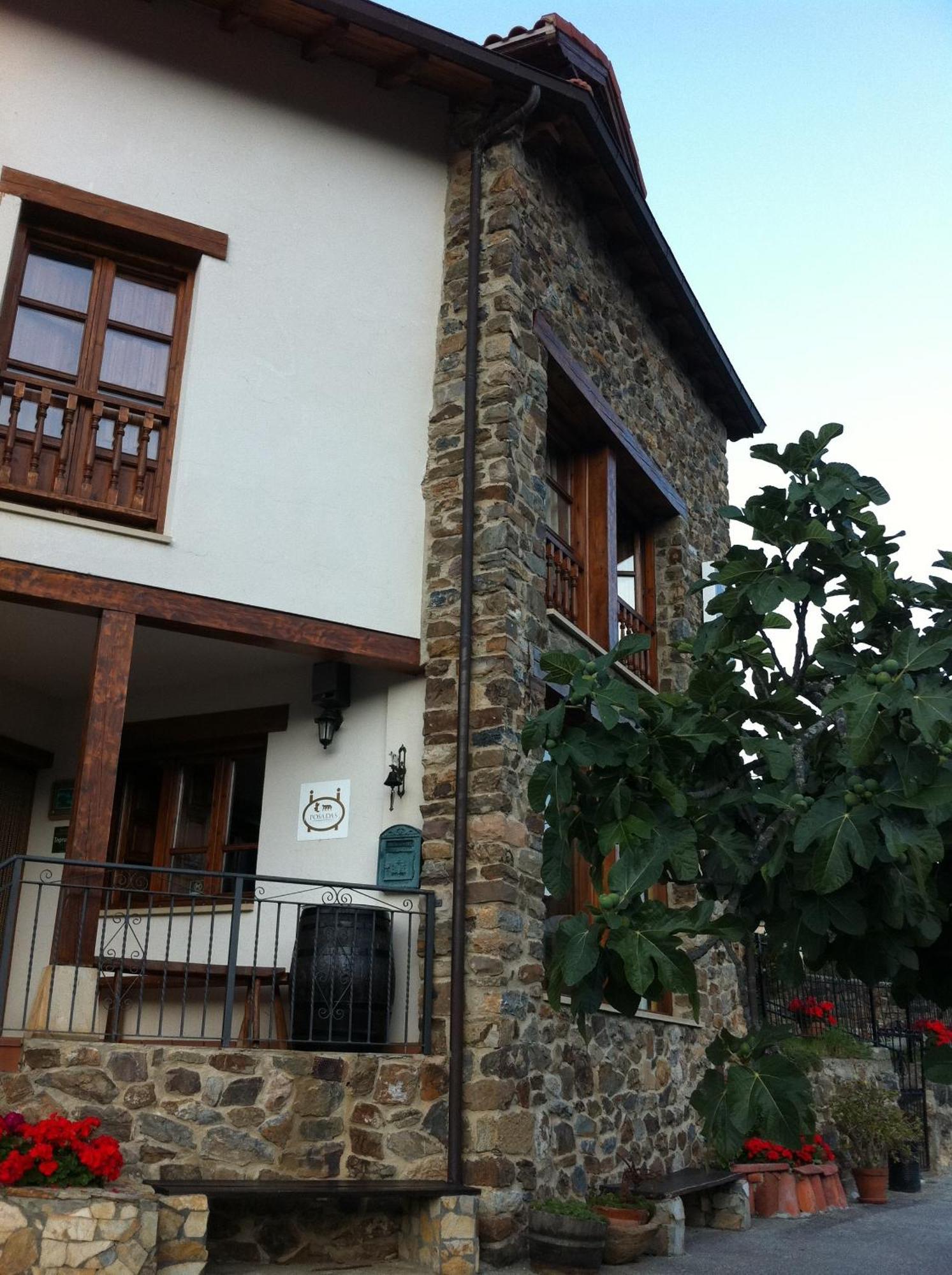 Mirador De Enterrias Hotel ภายนอก รูปภาพ